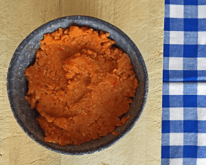 zongedroogde tomaat hummus 500x400 1