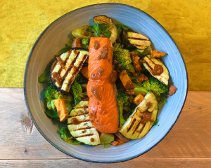 zalm pinda salade 500x400 1