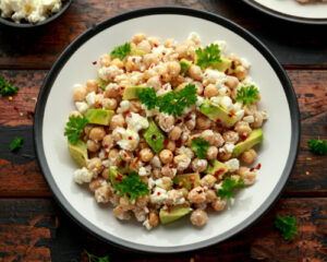 kikkererwtensalade met avocado